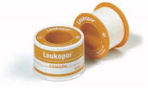 CEROTTO IN ROCCHETTO LEUKOPOR IPOALLERGENICO TESSUTO NON TESSUTO BIANCO 1,25X500 CM - Luckyfarma.it