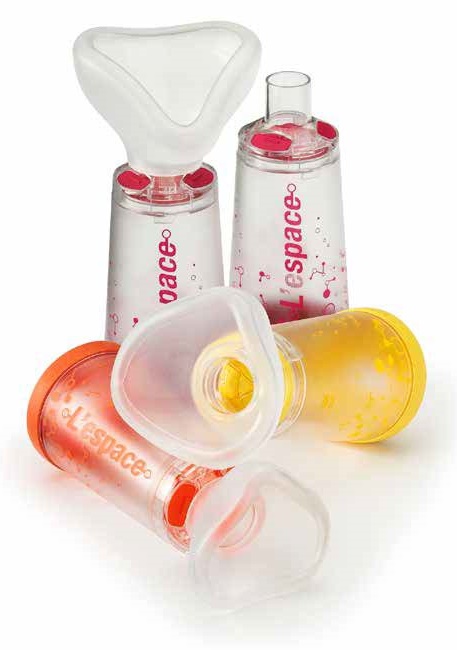 CAMERA DISTANZIATRICE PER EROGATORI SPRAY PREDOSATI L'ESPACE MDI 200ML PER ADULTI COLORE MAGENTA MISURA 65X65X140MM CON VALVOLA - Luckyfarma.it