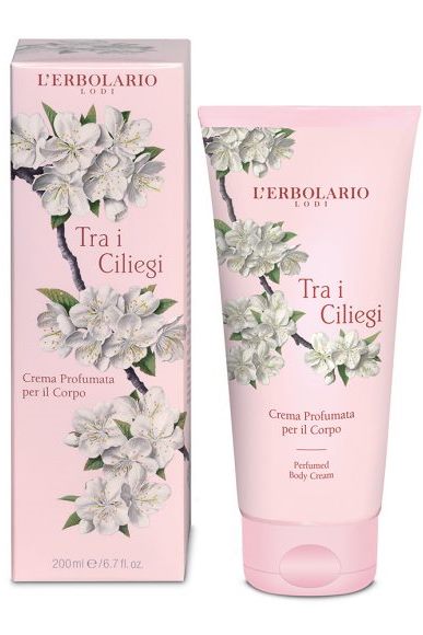 TRA I CILIEGI CREMA PROFUMATA CORPO 200 ML - Luckyfarma.it